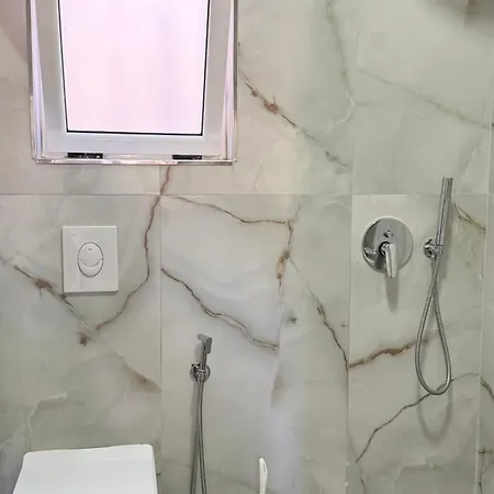 Eri Rooms Sarande Exterior photo
