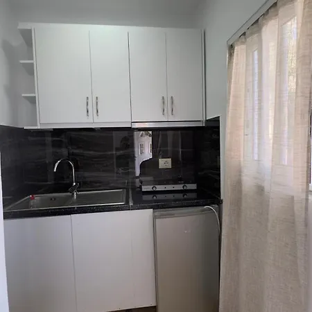 Eri Rooms Sarande Exterior photo